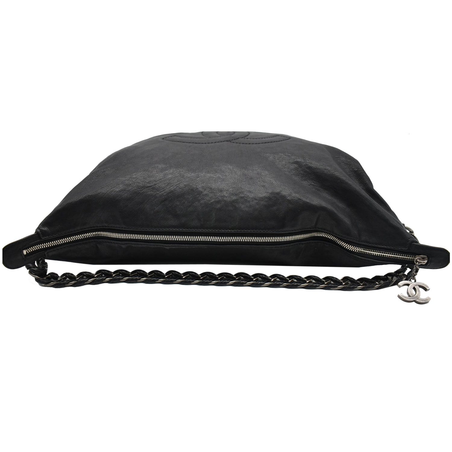 Leather handbag Chanel Black in Leather - 30090760