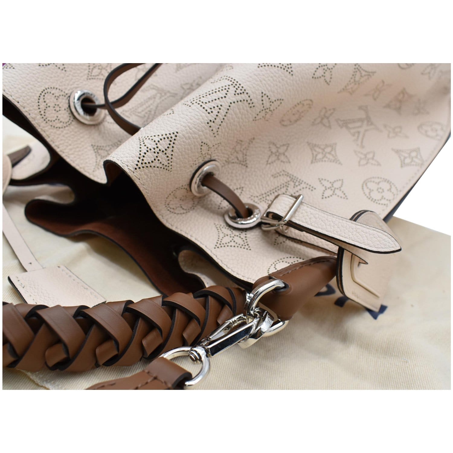 Louis Vuitton, Muria Mahina Shoulder Bag, cream fine per…