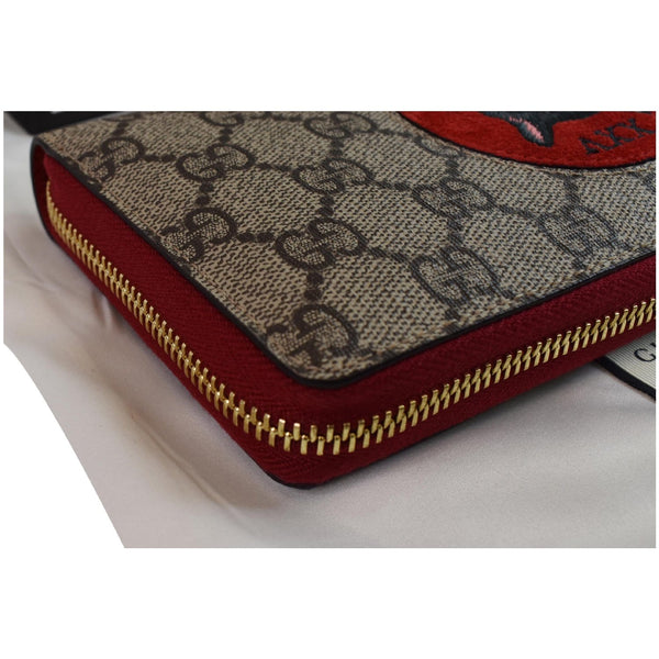 GUCCI Mystic Cat GG Supreme Zip Around Wallet Beige 499382