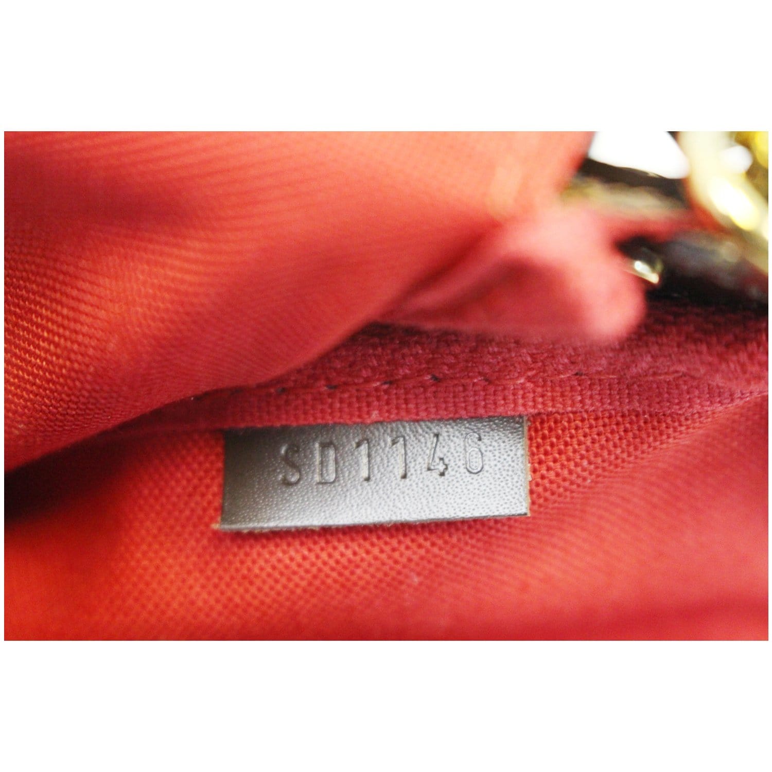 Louis Vuitton Damier Ebene Favorite MM Shoulder Bag (SHF-21205