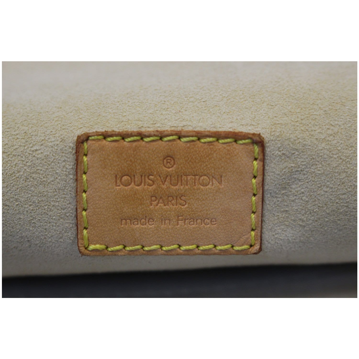 LOUIS VUITTON Monogram Canvas Hudson PM Shoulder Bag E4146