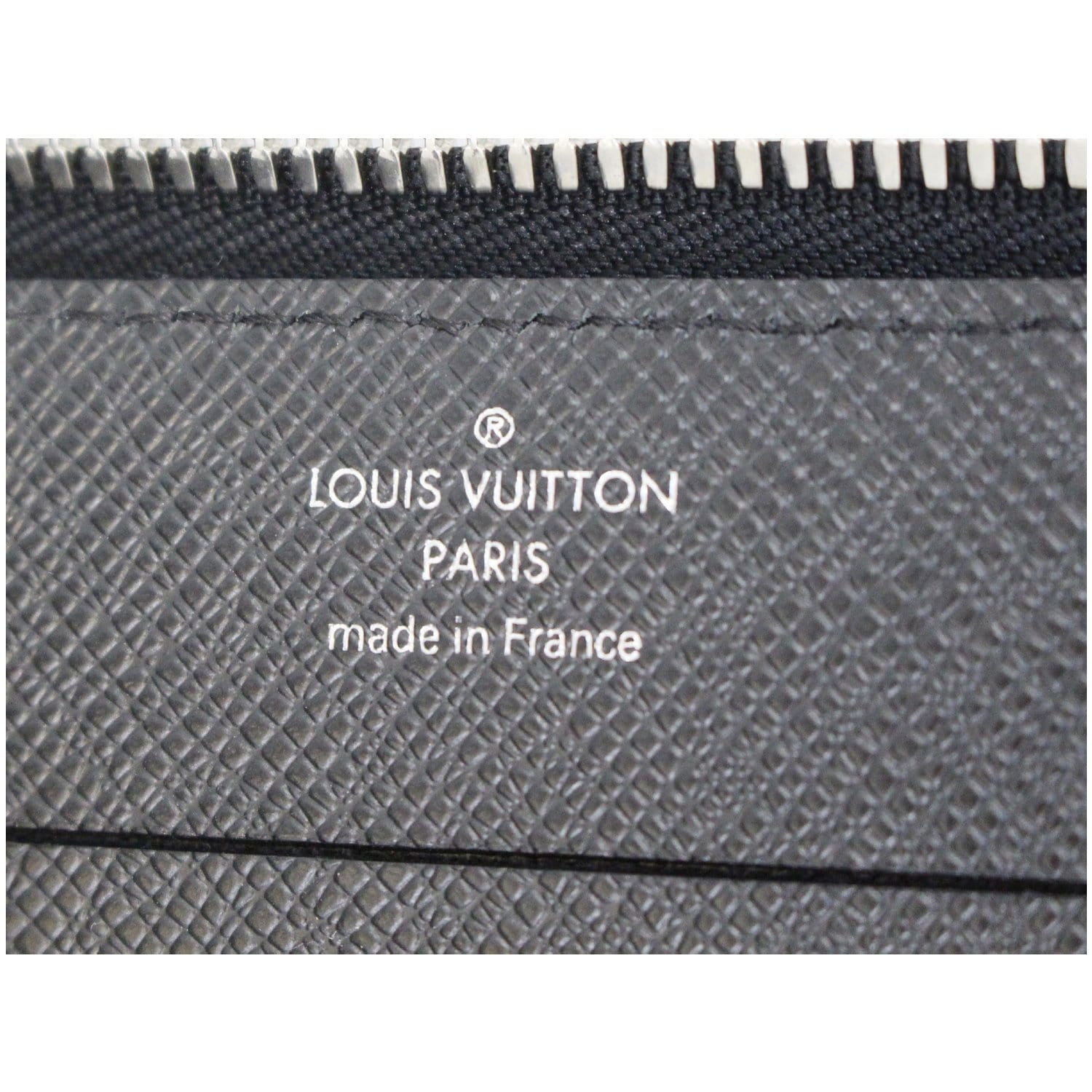 Louis Vuitton Poche Documents Beige Taiga Leather Clutch Bag – Cashinmybag