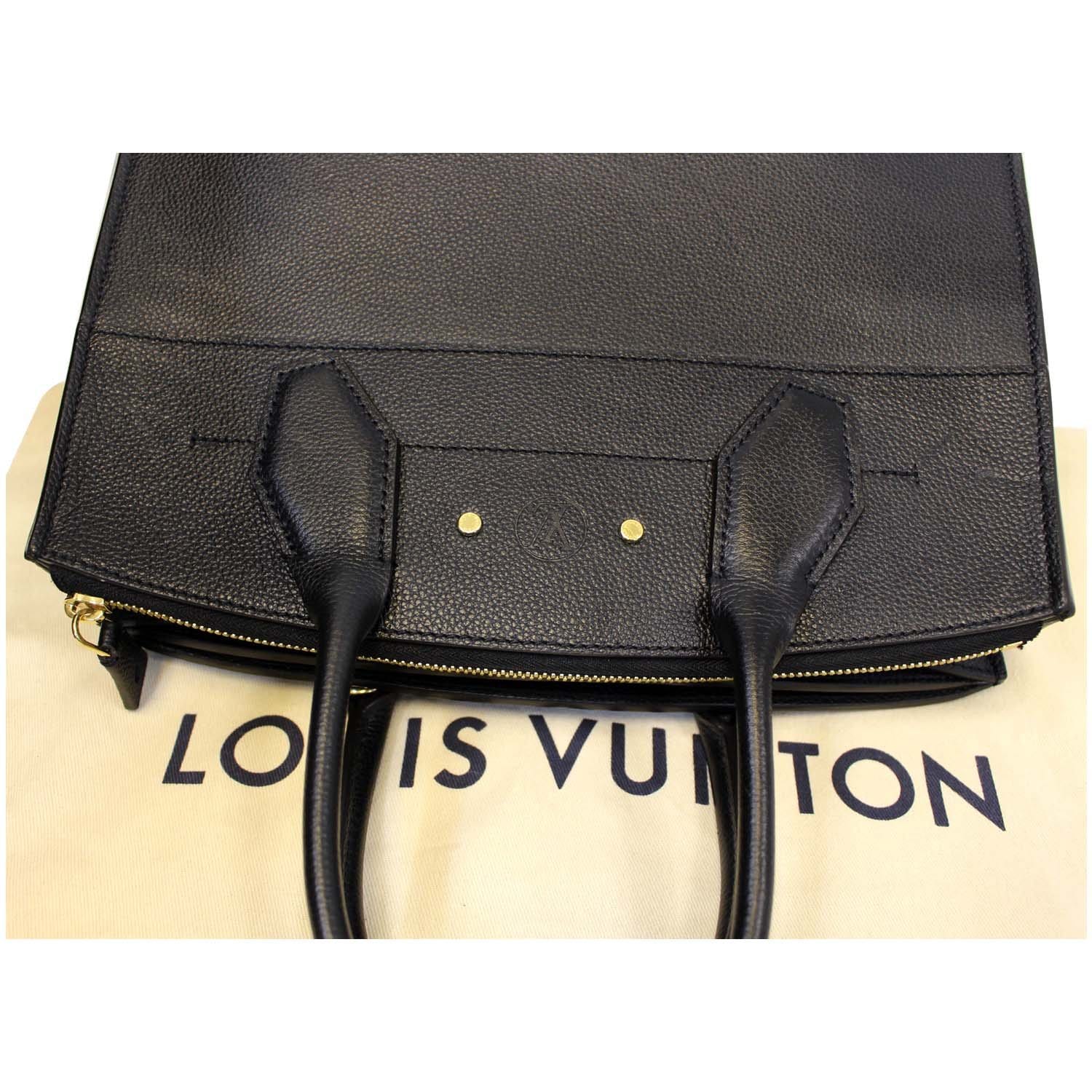 Louis Vuitton Black Pebbled Leather City Steamer mm Bag