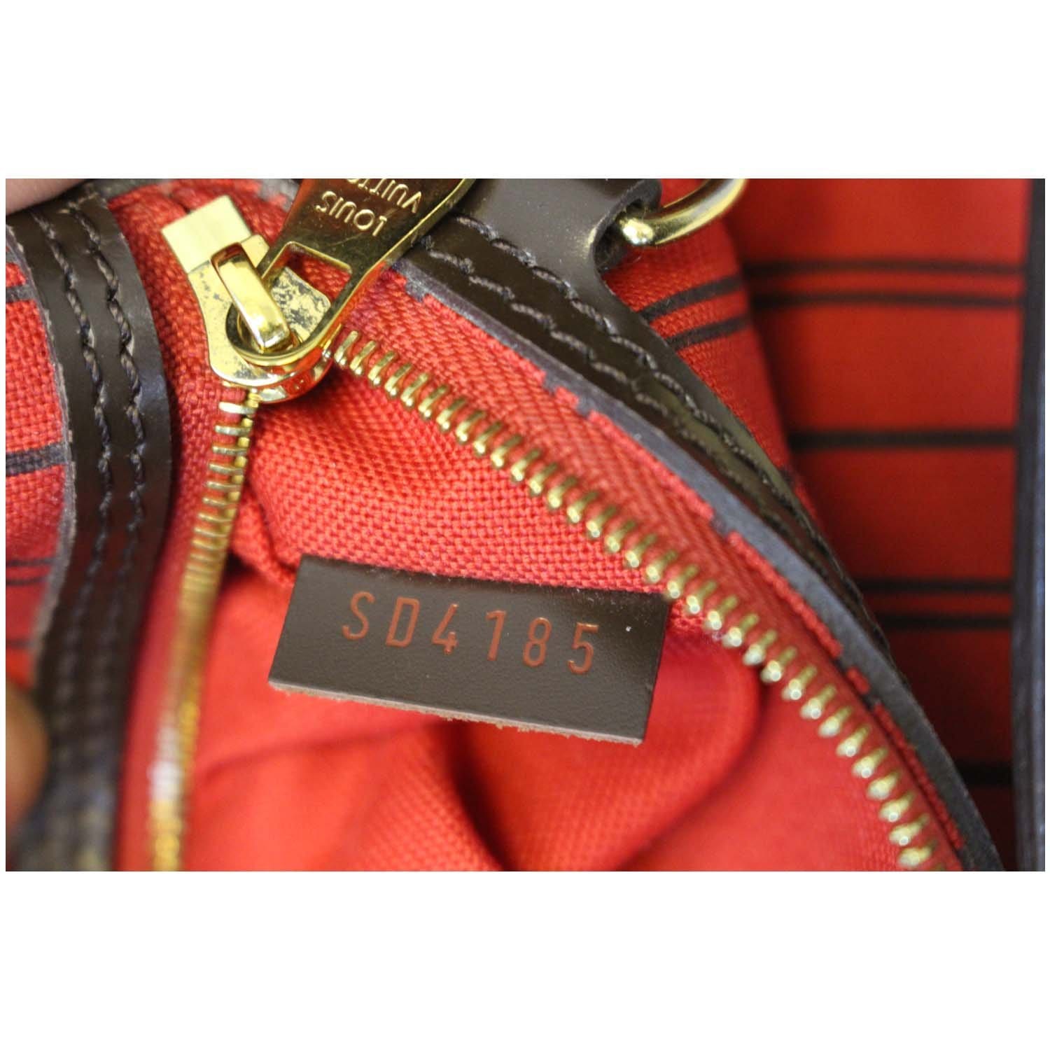 Louis Vuitton Lockme Hobo Leather Neutral 1855931
