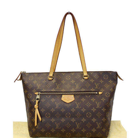 LOUIS VUITTON Iena MM Monogram Canvas Shoulder Bag