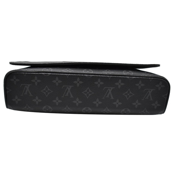 LOUIS VUITTON District MM Monogram Eclipse Messenger Bag Black