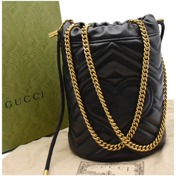 GUCCI GG Marmont Matelasse Chevron Leather Bucket Crossbody Bag Black 575163