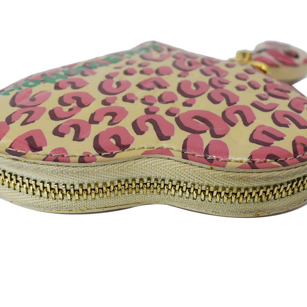 LOUIS VUITTON Leopard Coeur Heart Monogram Vernis Coin Blanc Corail