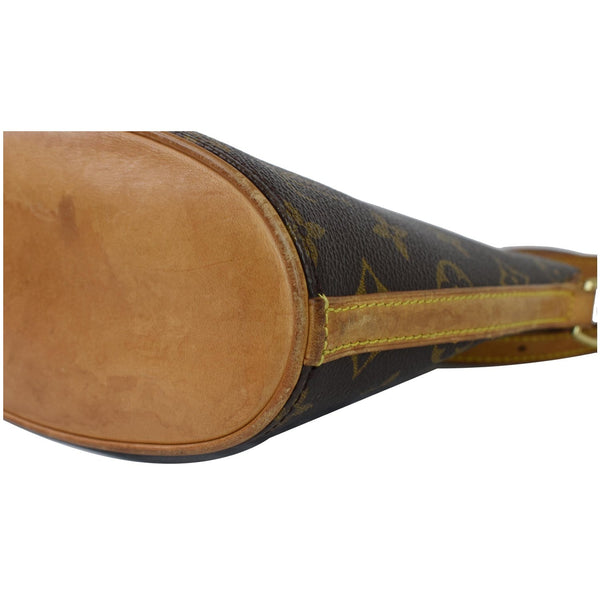 Louis Vuitton Drouot Monogram Canvas Crossbody Bag - bottom seams