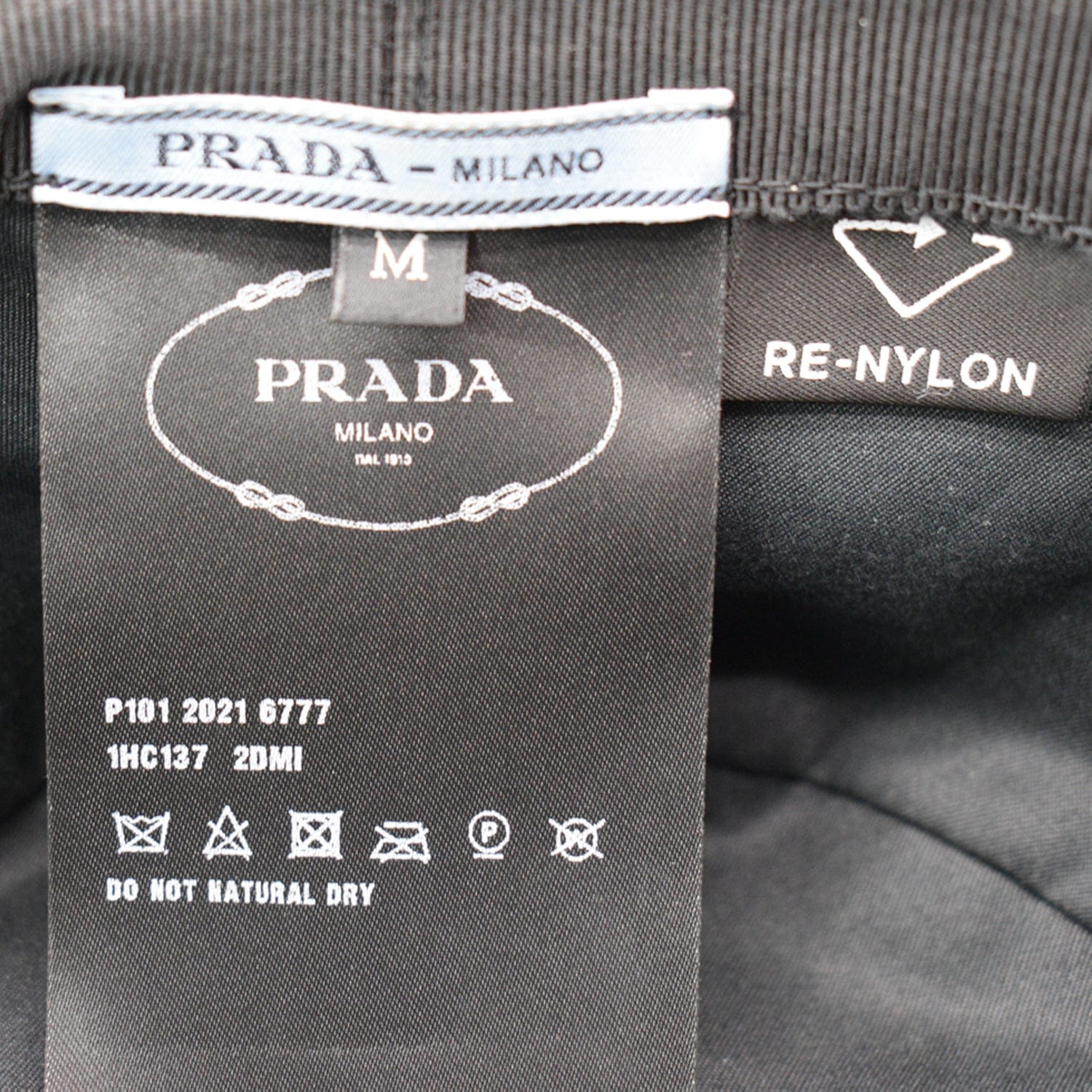PRADA Re-Nylon Logo Bucket Hat Black