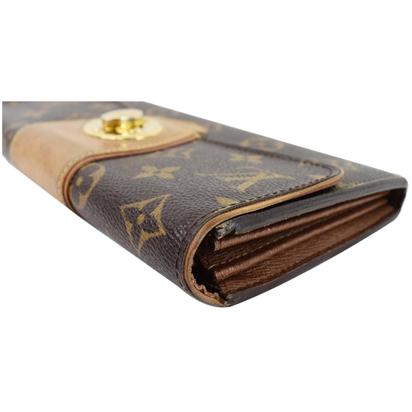 Louis Vuitton Monogram Canvas Boetie Wallet Brown - corner close view