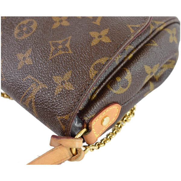 LOUIS VUITTON Favorite MM Monogram Canvas Crossbody Bag Brown