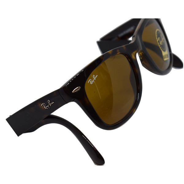 Ray-Ban Wayfarer Folding Sunglasses for men