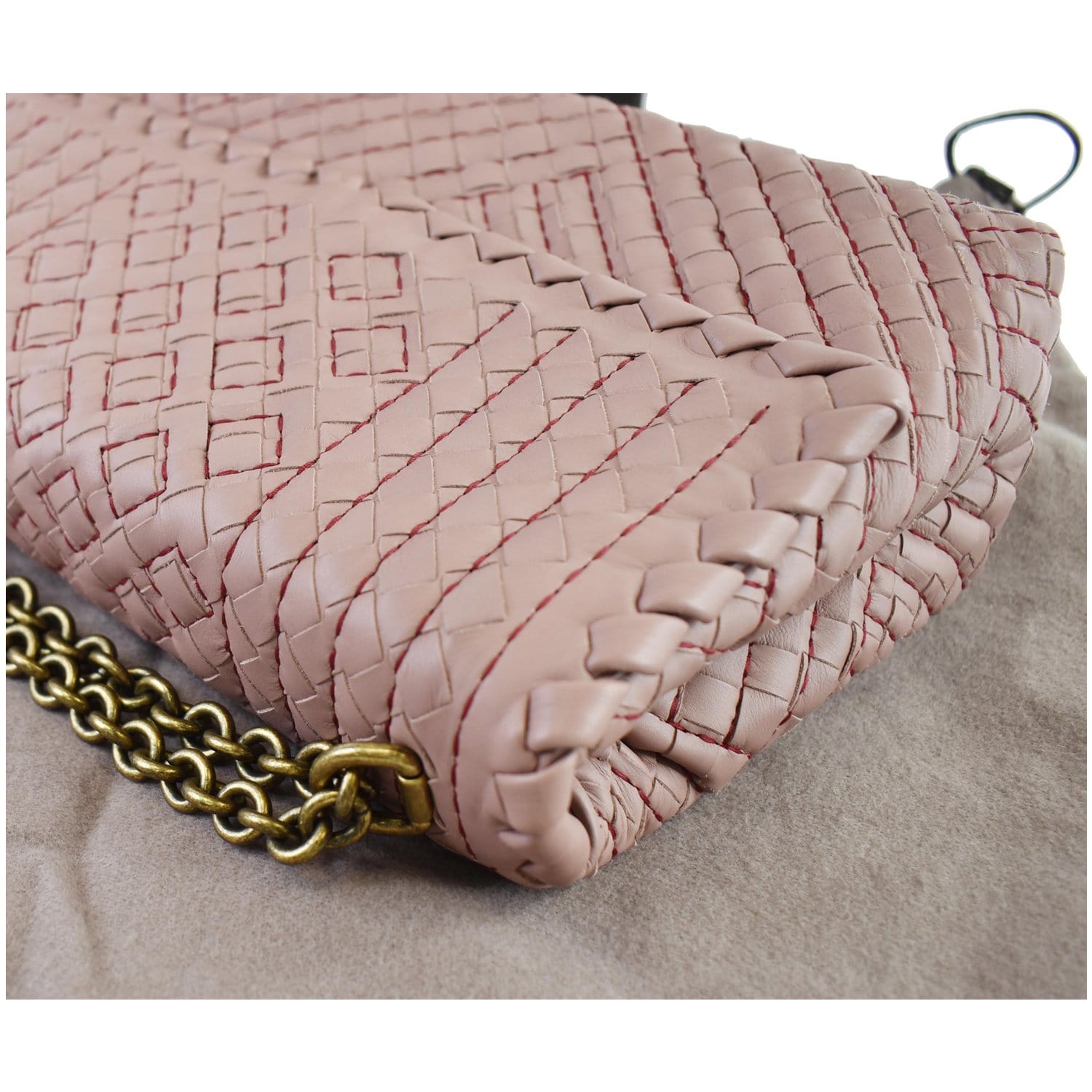 BOTTEGA VENETA: The chain pouch bag in nappa leather - Blush Pink