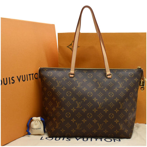 LOUIS VUITTON Iena MM Monogram Canvas Shoulder Bag Brown