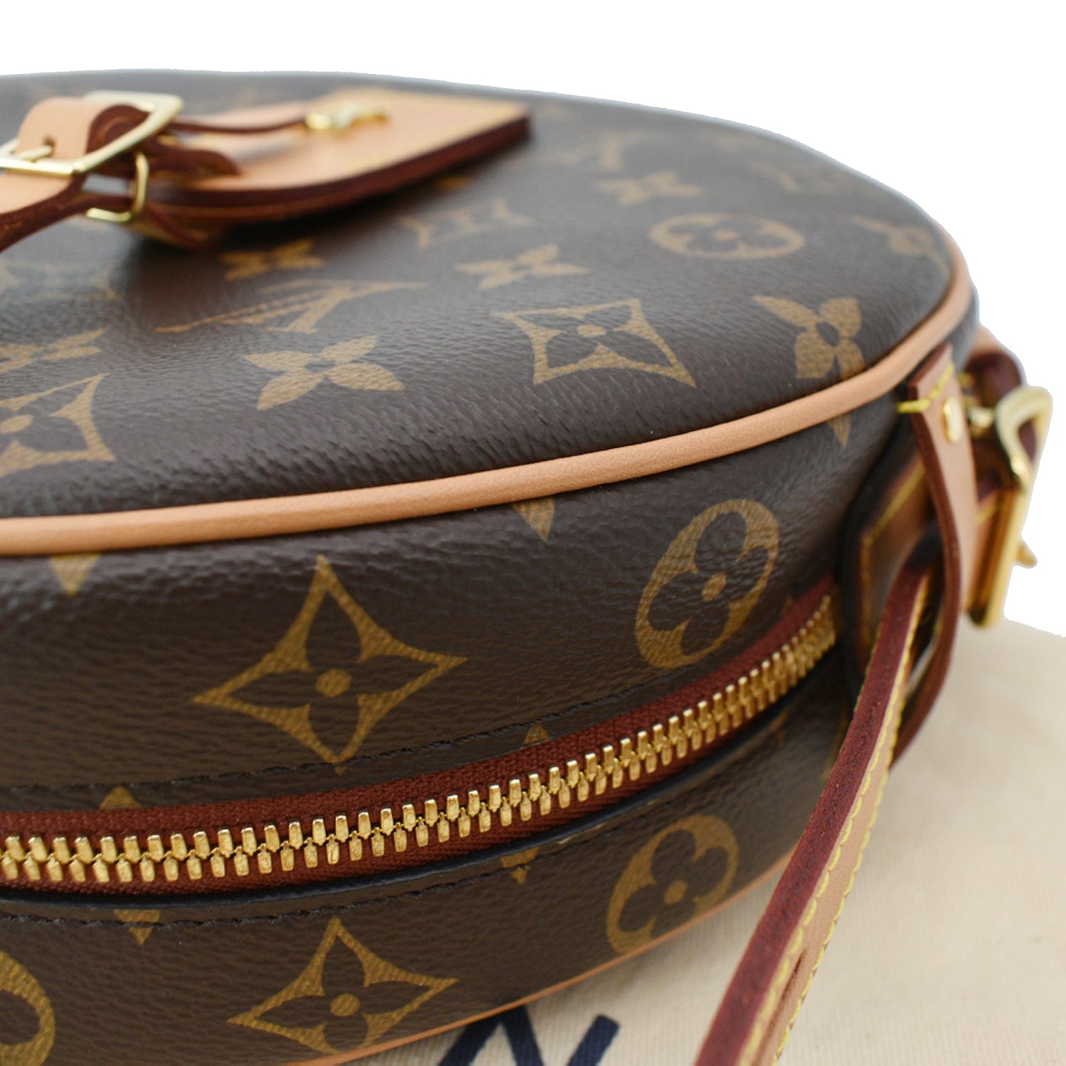 Louis Vuitton Petite Boite Chapeau Shoulder Bag Monogram Canvas