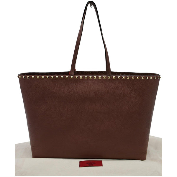 Valentino Garavani Rockstud Textured Leather tote bag dark rose