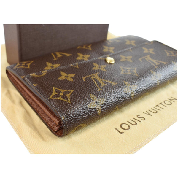 LOUIS VUITTON Monogram Canvas Sarah Wallet Brown