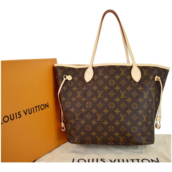 LOUIS VUITTON Neverfull MM Monogram Canvas Shoulder Bag Brown