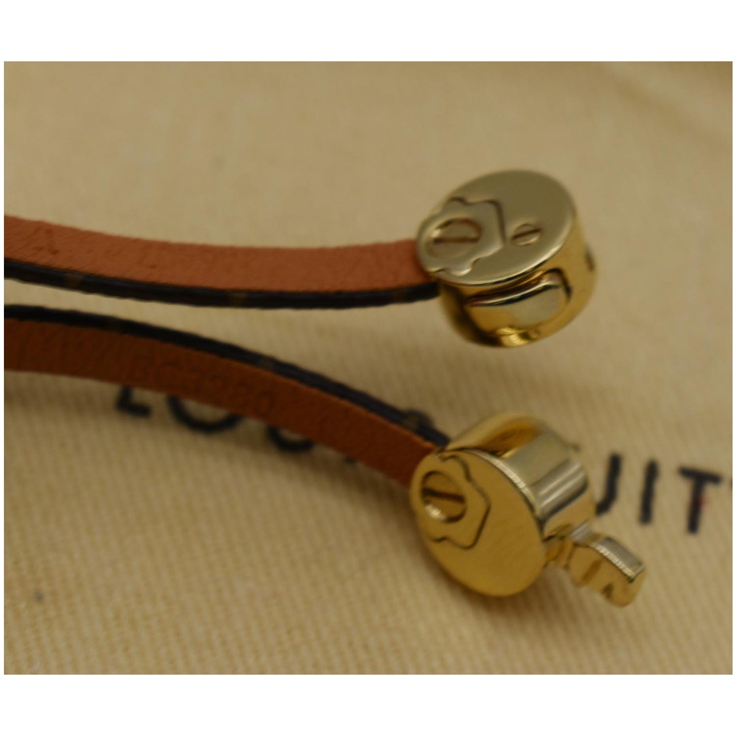 Louis Vuitton Historic Mini Monogram Bracelet M6407F Size S
