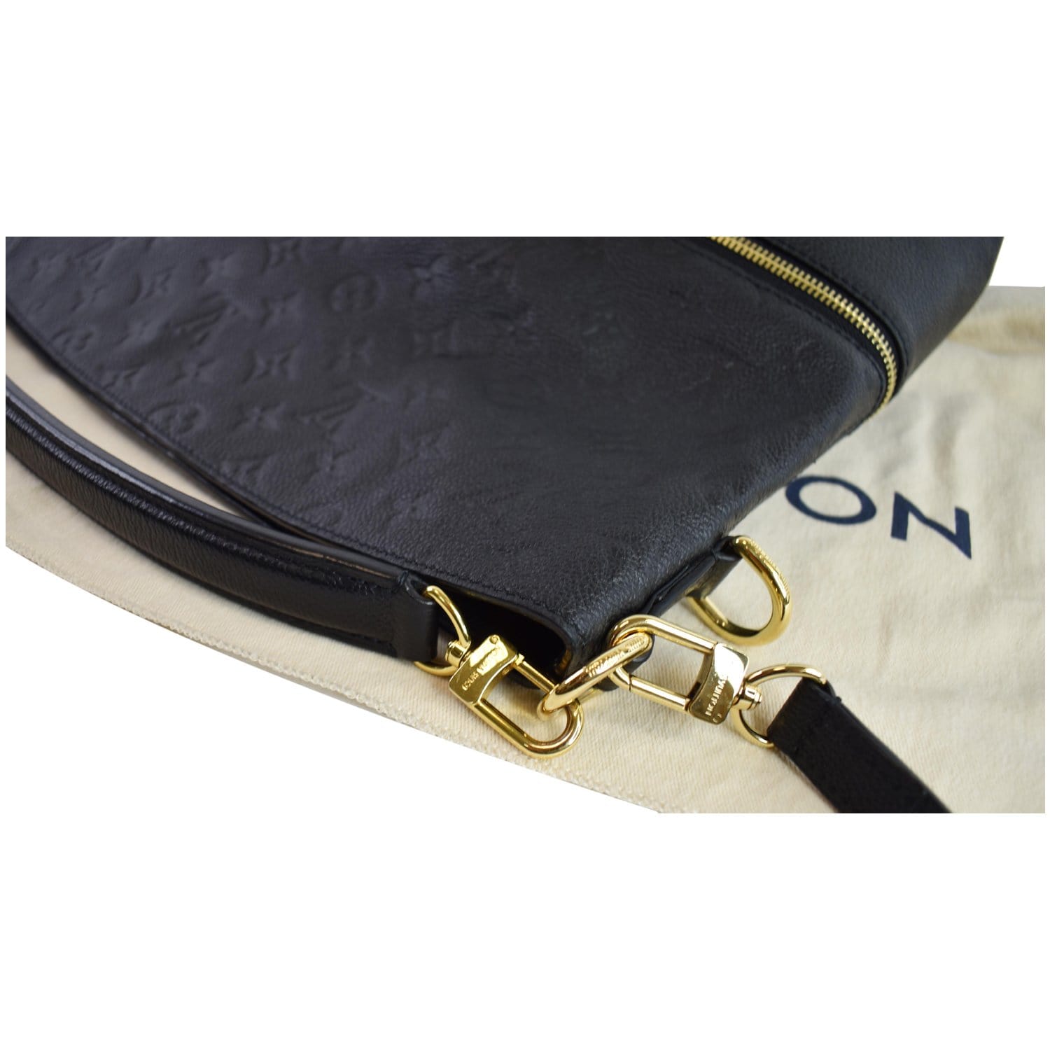 LOUIS VUITTON MONOGRAM MELIE SHOULDER BAG – Caroline's Fashion Luxuries