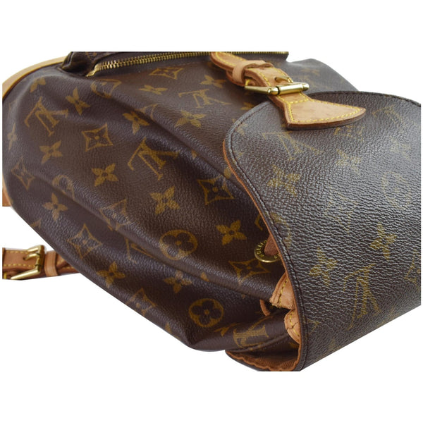 LOUIS VUITTON Montsouris MM Monogram Canvas Backpack Bag Brown