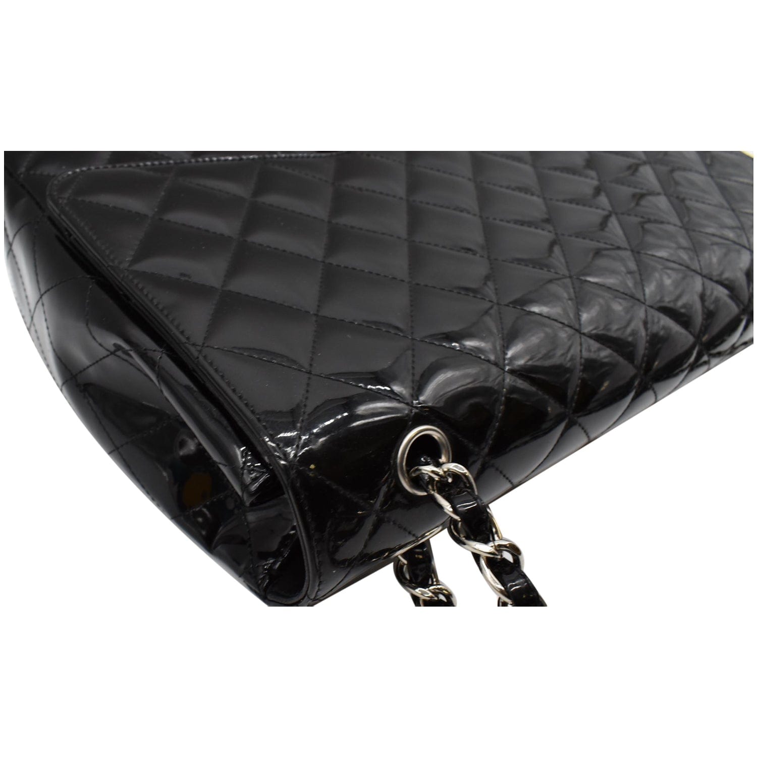 Patent leather handbag Chanel Black in Patent leather - 32036594