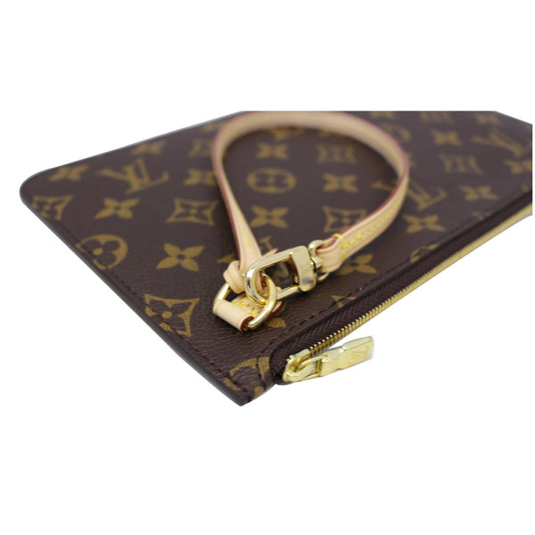 LOUIS VUITTON Pochette Wristlet Pouch Monogram Canvas Neverfull MM Brown