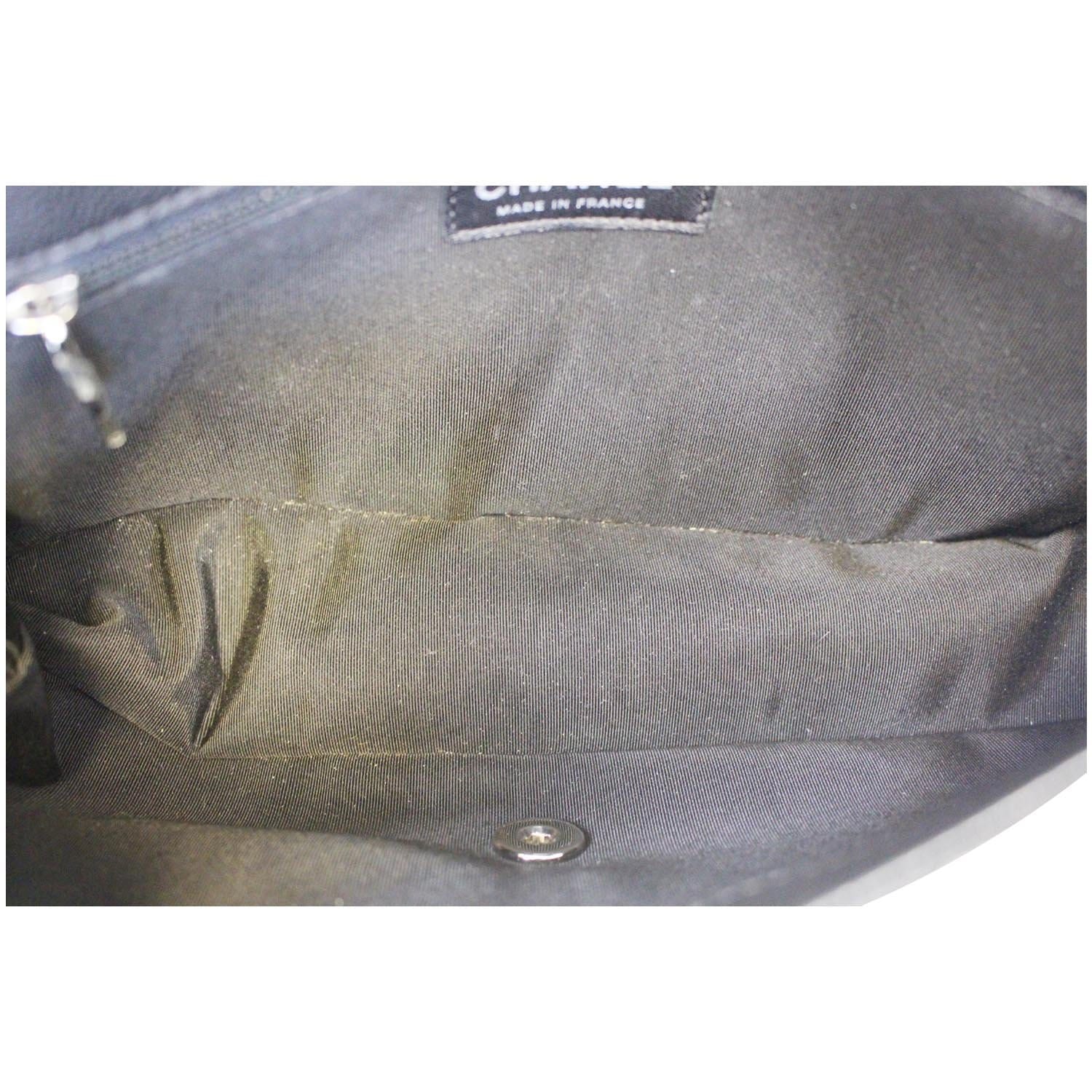 Chanel Rare Vintage 90's Freshwater Pearl Tweed Lambskin Shoulder Bag