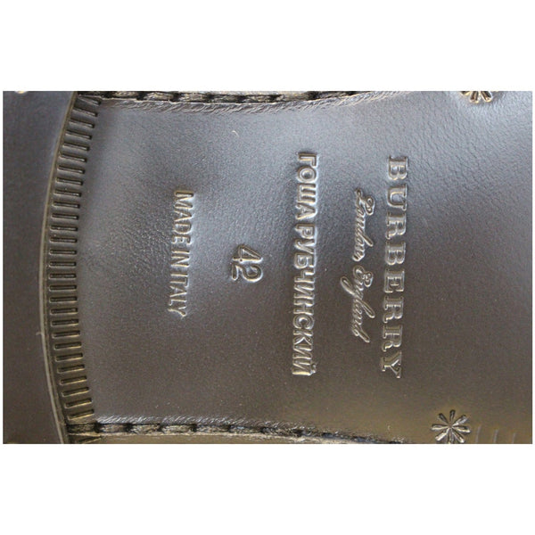  Burberry Check Leather Loafers - logo