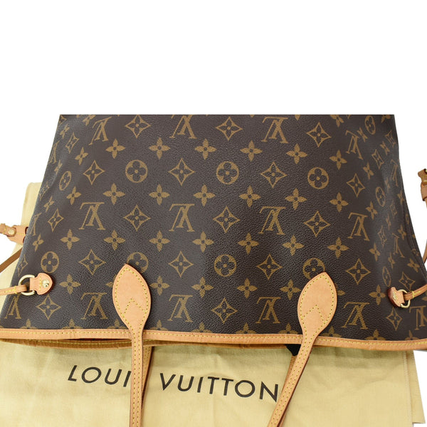 LOUIS VUITTON Neverfull MM Monogram Canvas Tote Bag Brown