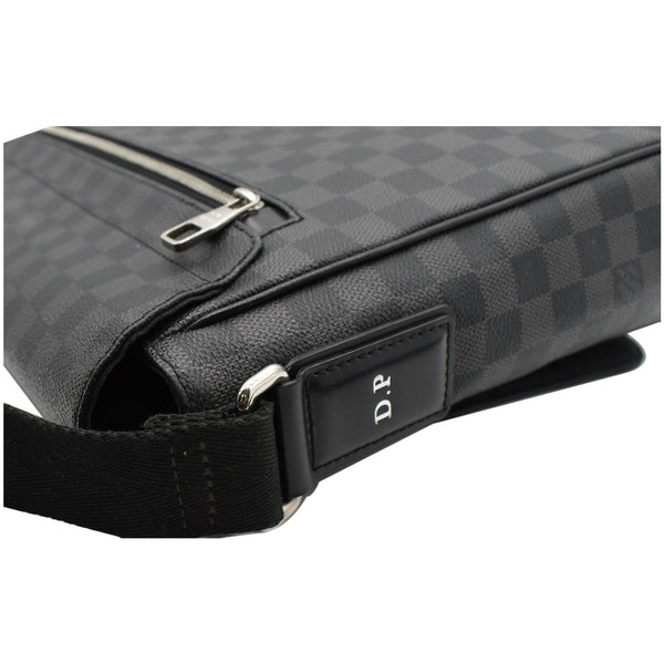 LOUIS VUITTON District GM Damier Graphite Messenger Crossbody Bag Black