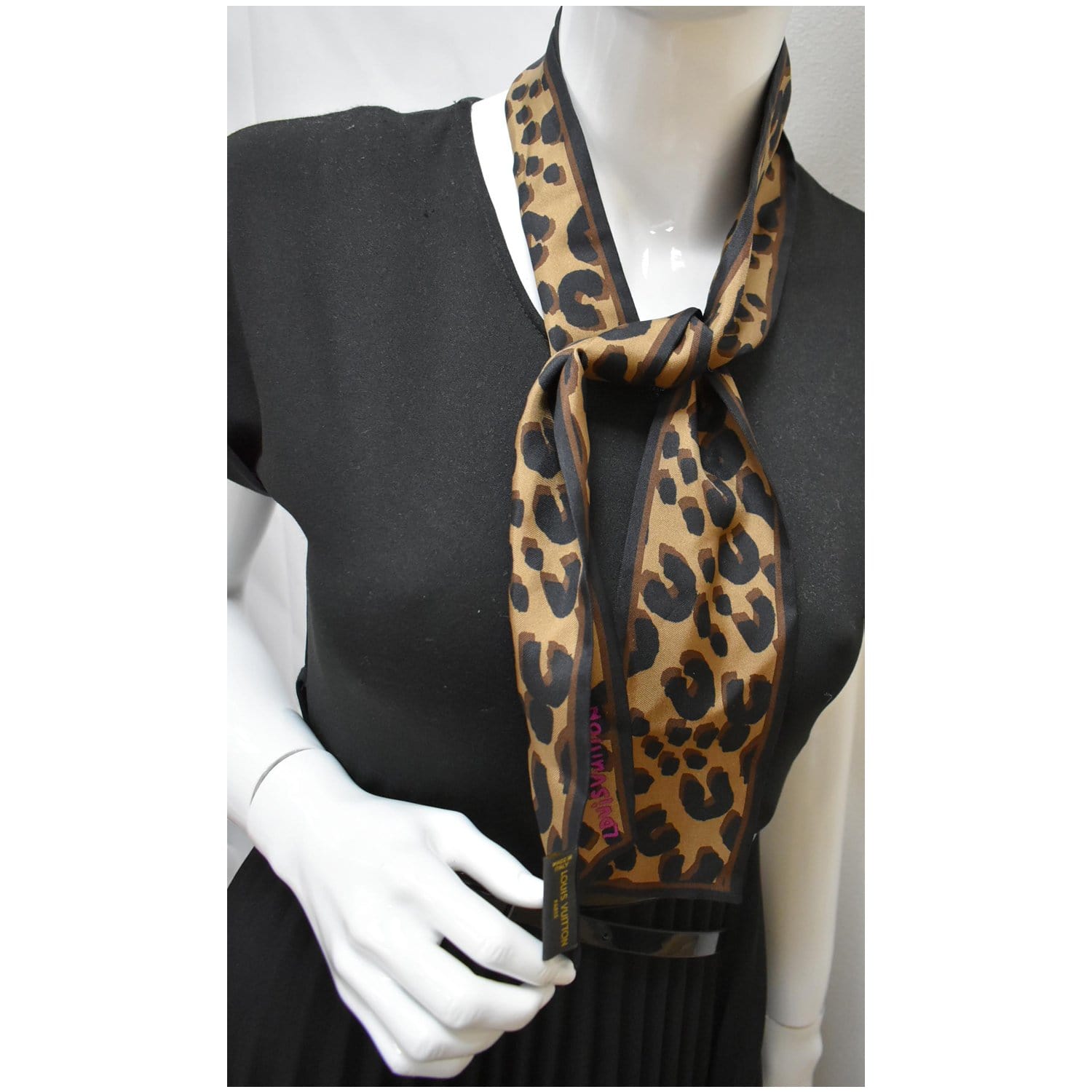 Louis Vuitton Bandeau Silk Leopard Scarf Brown 120 cm x 8 cm UNIFORMES  RARE! 🔥