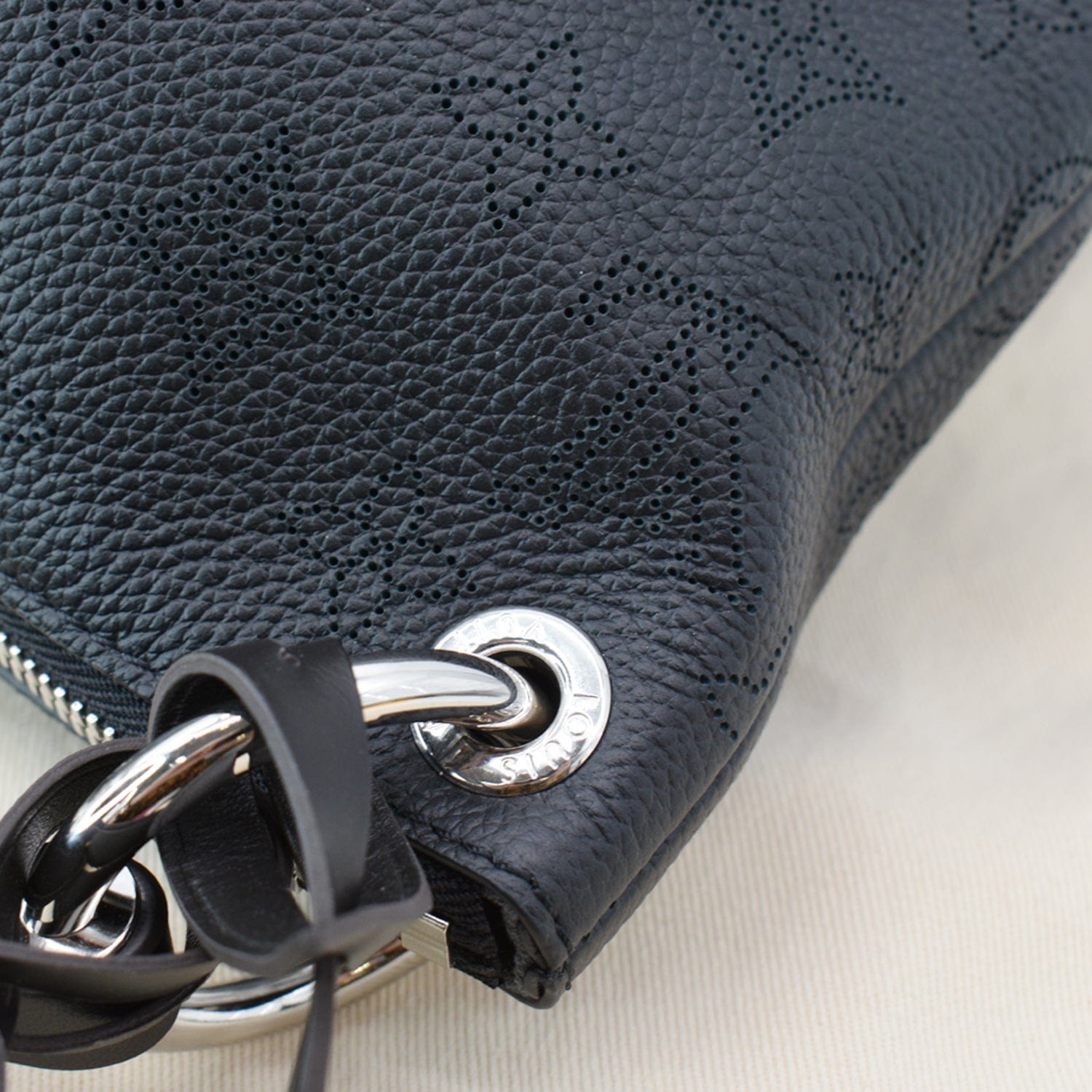 Beaubourg Hobo MM Mahina Leather - Handbags