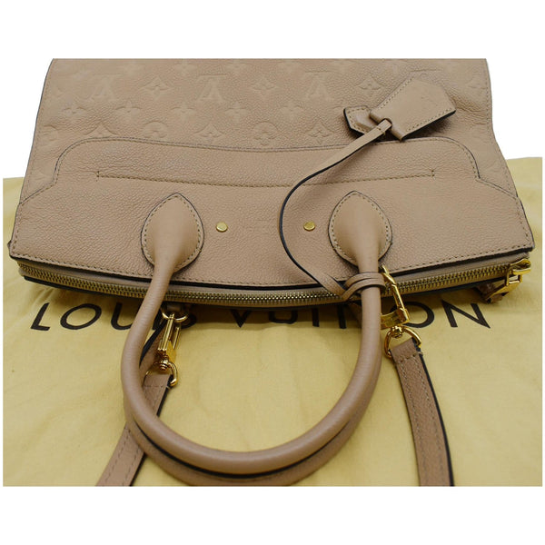 Louis Vuitton Pont Neuf MM Leather shoulder handbag