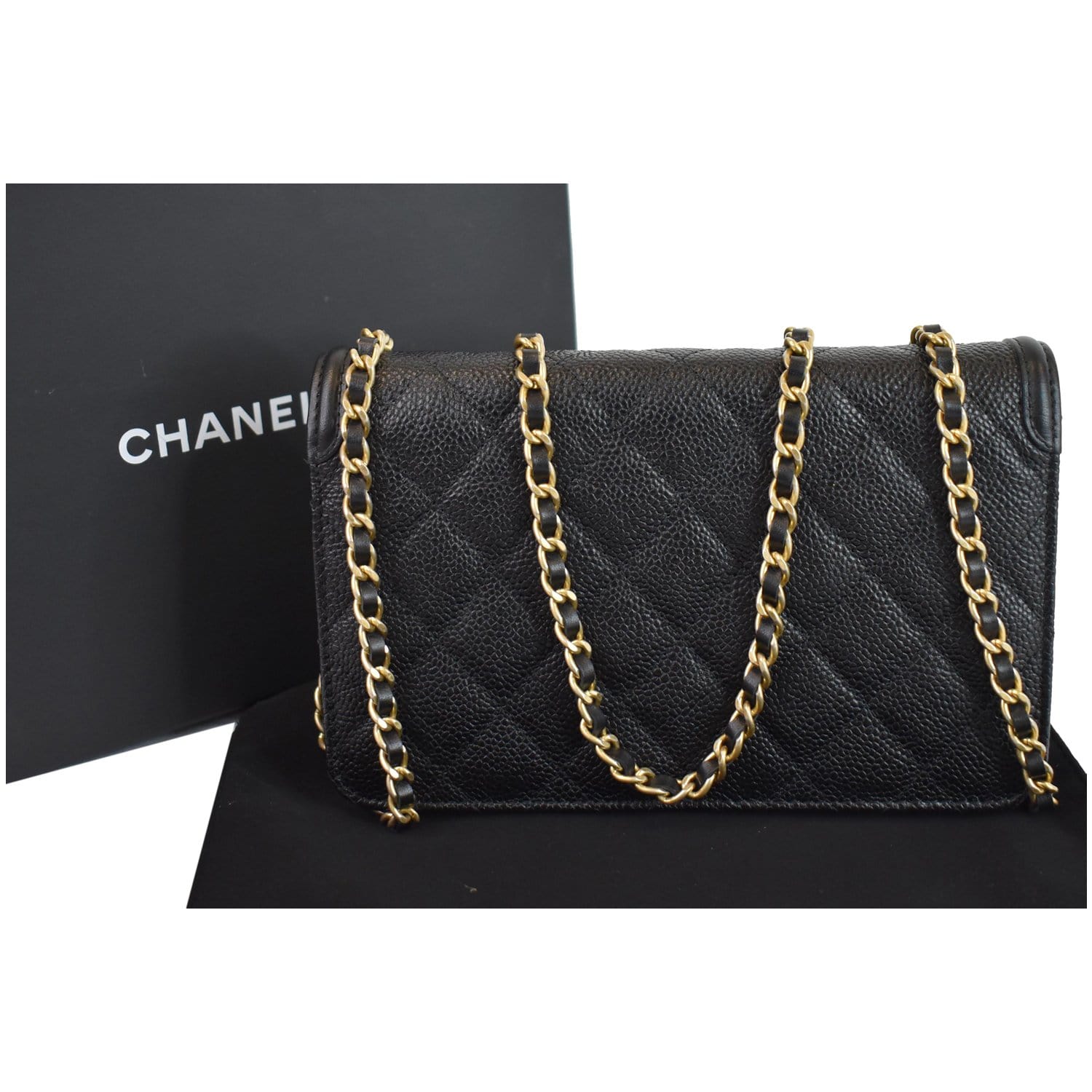 CHANEL Caviar Wallet On Chain