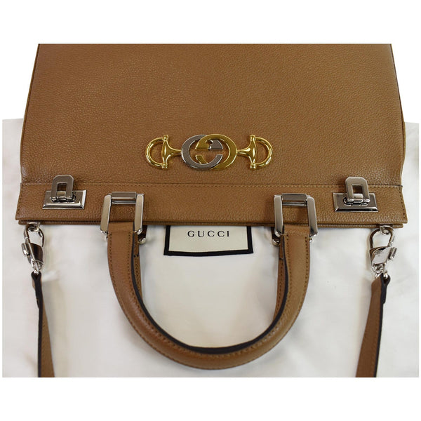 Gucci Medium Zumi Grainy Leather Top Handle handbag