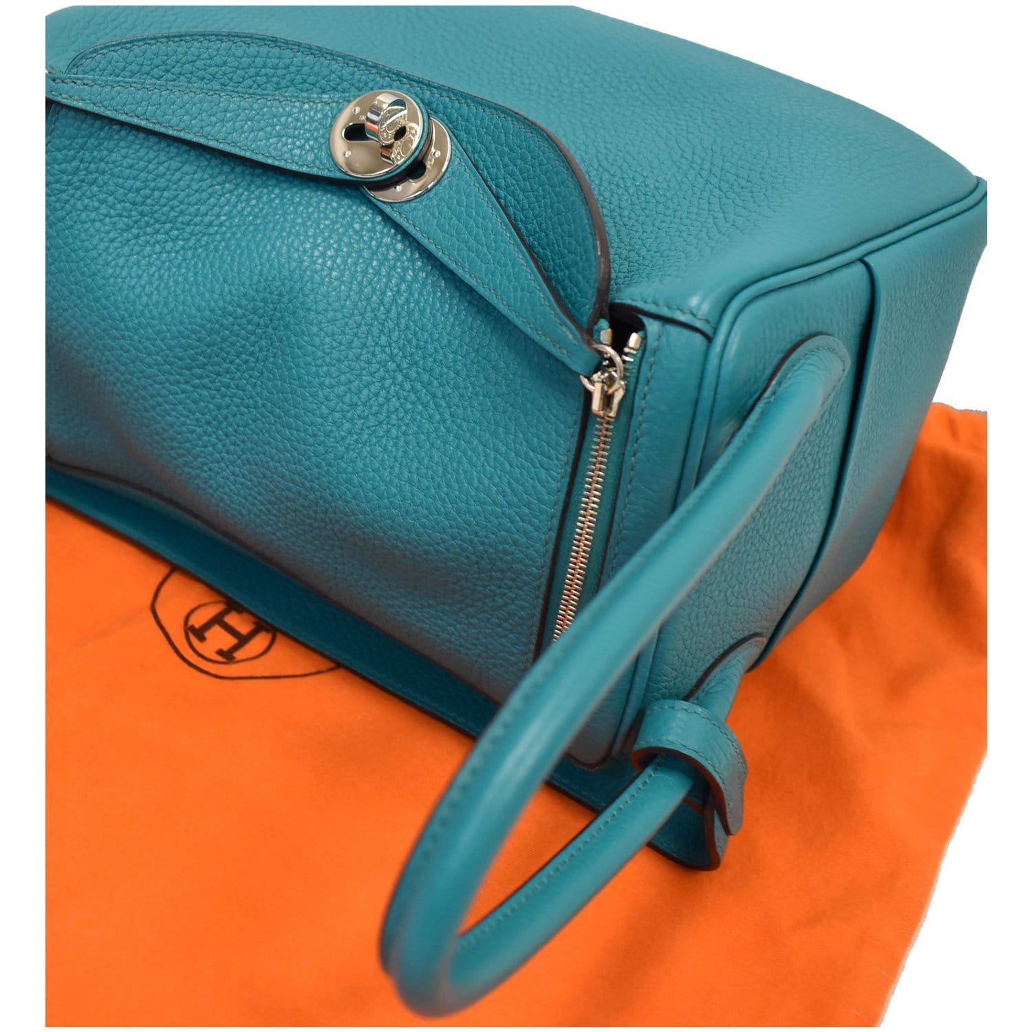 Hermès 2022 Clemence Mini Lindy 20 - Blue Handle Bags, Handbags - HER530562