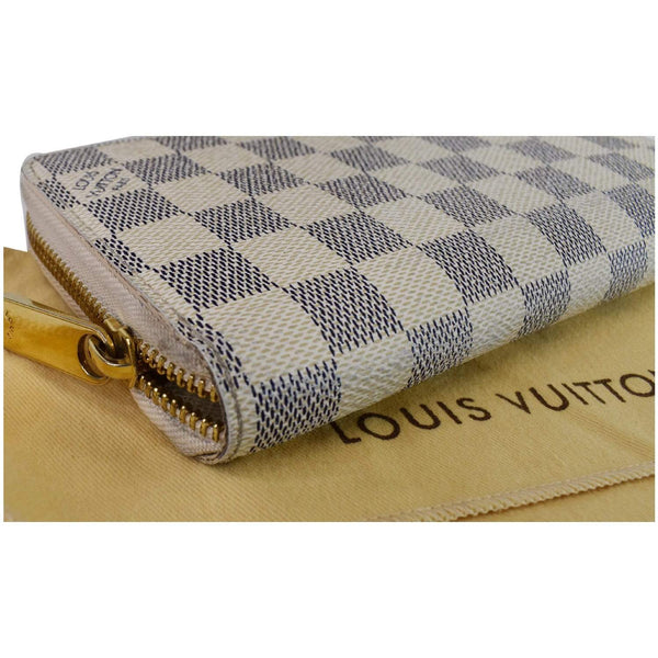 Louis Vuitton Damier Azur Zippy Long Wallet Women White - corner closed