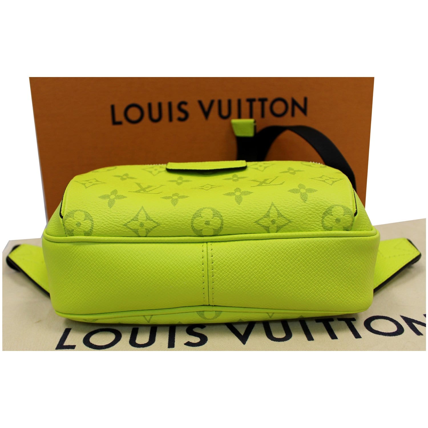 Louis Vuitton Outdoor Bumbag Monogram Bahia Taiga Yellow in Taiga  Leather/Coated Canvas with Silver-tone - GB