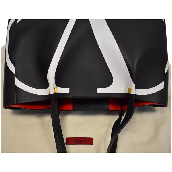 Valentino Sac Medium Shopping V Logo Escape Leather Bag - logo bag | DDH