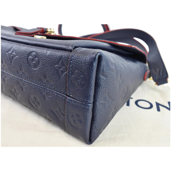 corner close view Lv Blanche MM Empreinte Leather Shoulder Bag 