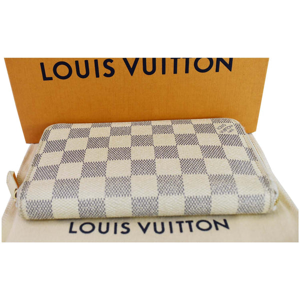 Louis Vuitton Damier Azur Zippy Organizer Wallet White - top side