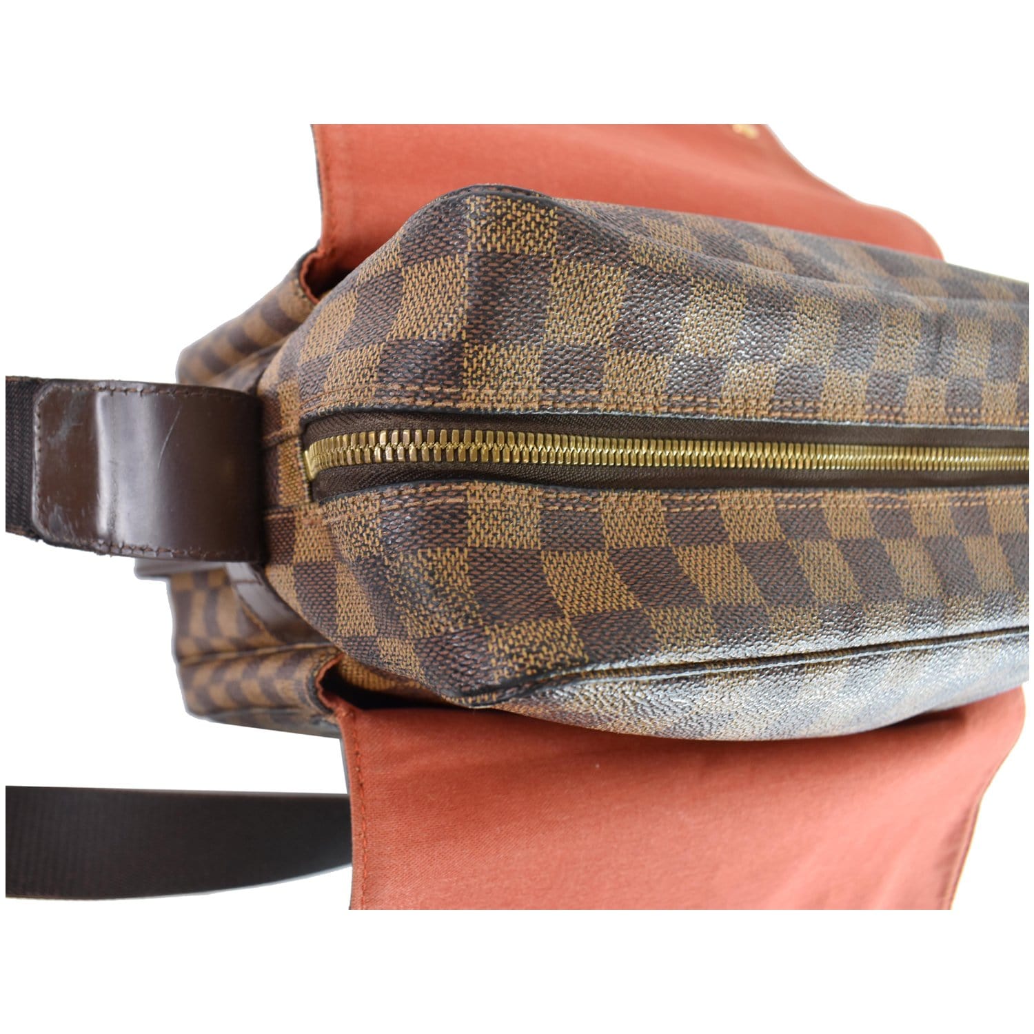 LOUIS VUITTON DAMIER EBENE NAVIGLIO SHOULDER/MESSENGER BAG, with adjustable  dark brown fabric shoulder strap, gold tone hardware and dark brown leather  trims, top zip closure and two overlaying flaps with snap closure