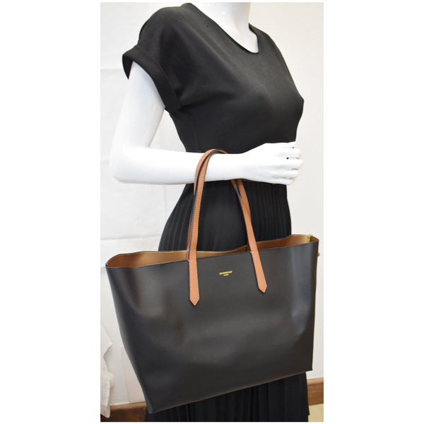 GIVENCHY Medium GV Calf Leather Shopper Tote Bag Black