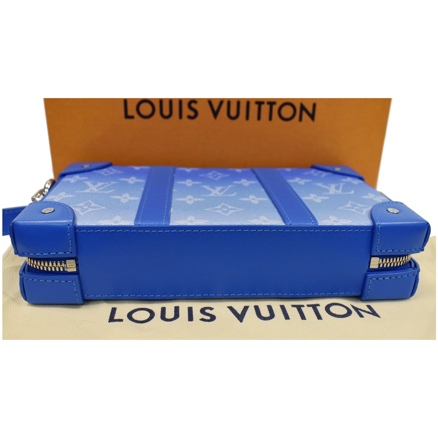 Louis Vuitton, Bags, Louis Vuitton Monogram Clouds Soft Trunk Necklace  Pouch Blue M4544 Auth 42825a