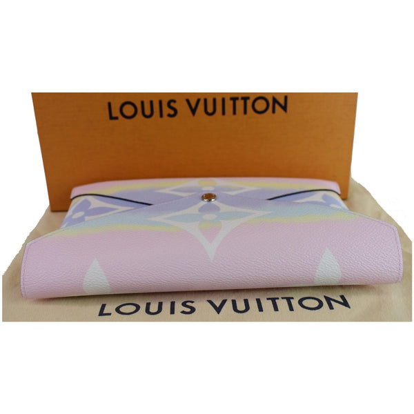 Louis Vuitton Kirigami Pochette Large Monogram Escale - pastel color