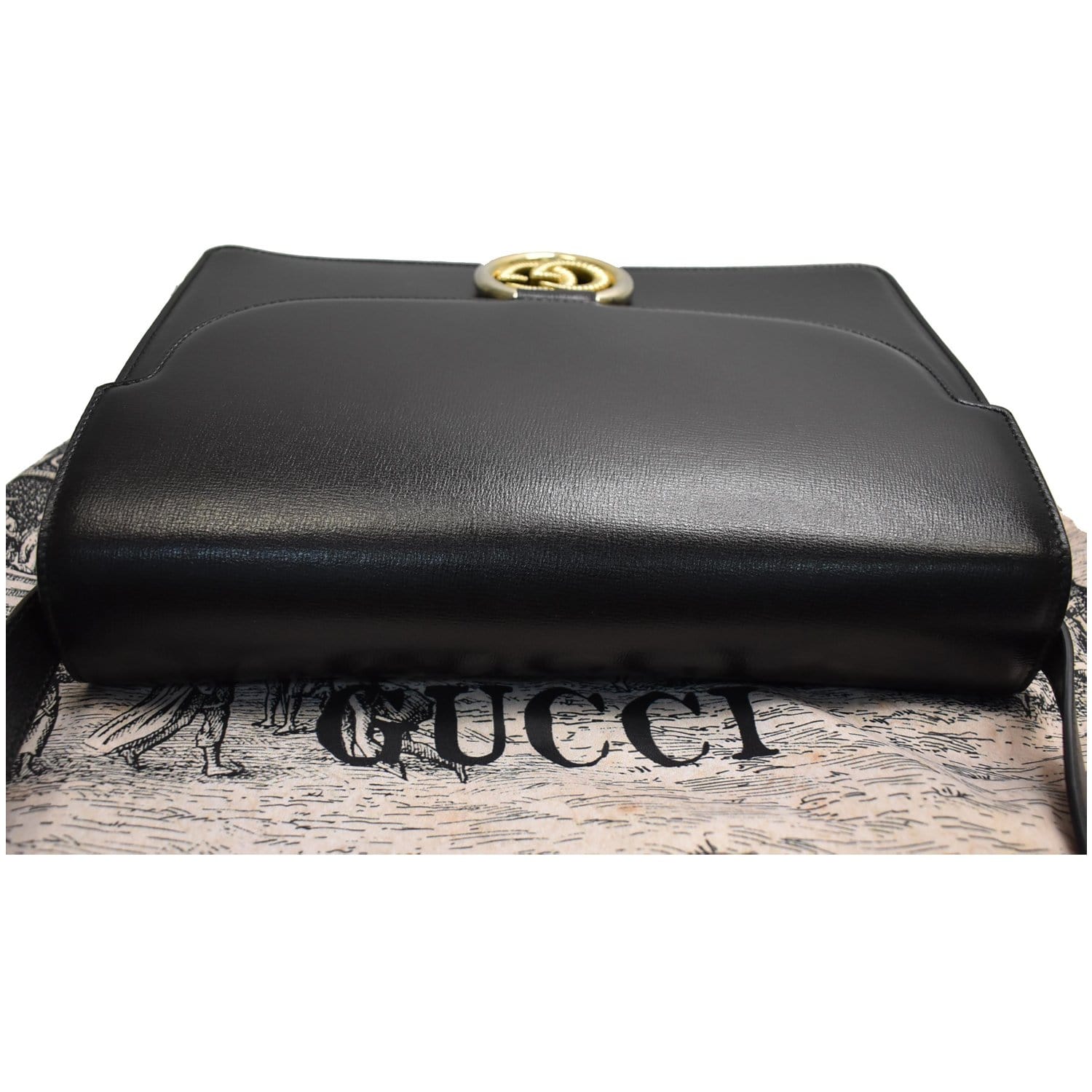 LOGO LEATHER SHOULDER BAG GUCCI Logo Plaque Leather Shoulder Bag Black 589471