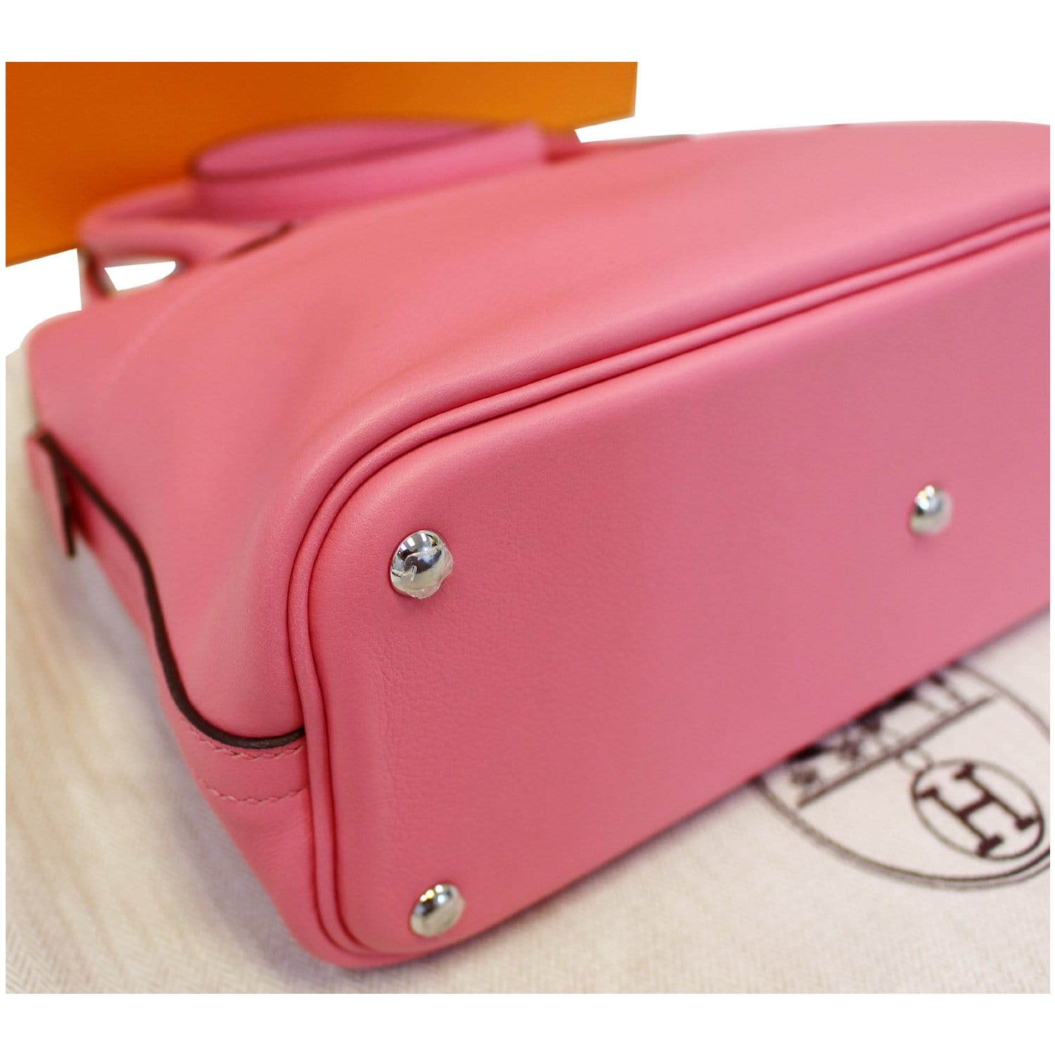 Hermès BOLIDE 27 Pink Leather ref.22905 - Joli Closet