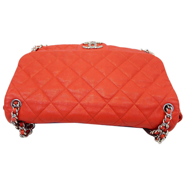 CHANEL Maxi Chain Around Quilted Leather Flap Shoulder Bag Red